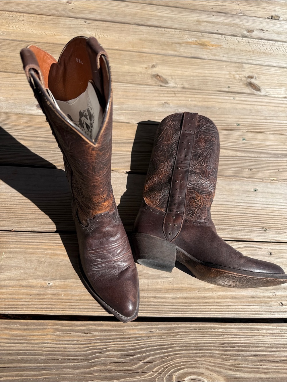 Vintage mid calf Women's Brown Embroidered Leather Cowboy Boots